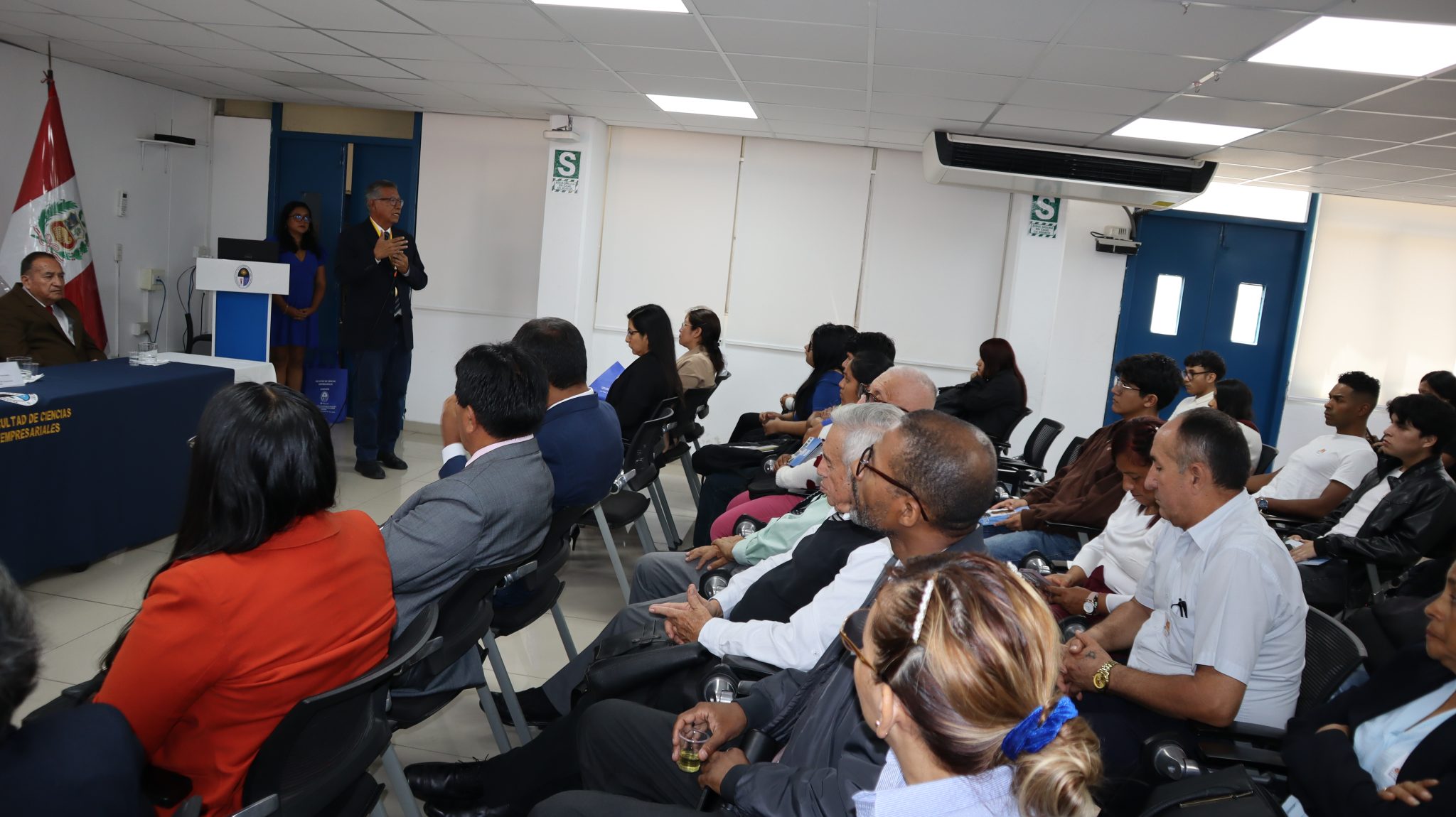 Apertura del año académico 2025-I en la FACE – Facultad de Ciencias ...