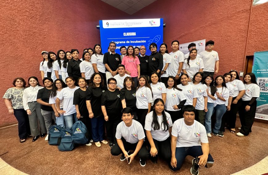 Clausura del Programa de Incubación «UNEMPRENDE 2025»