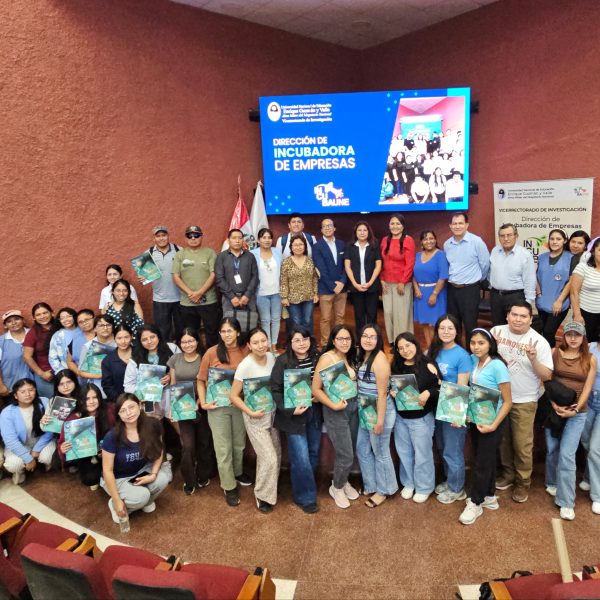 Charlas de Sensibilización UNEMPRENDE 2026